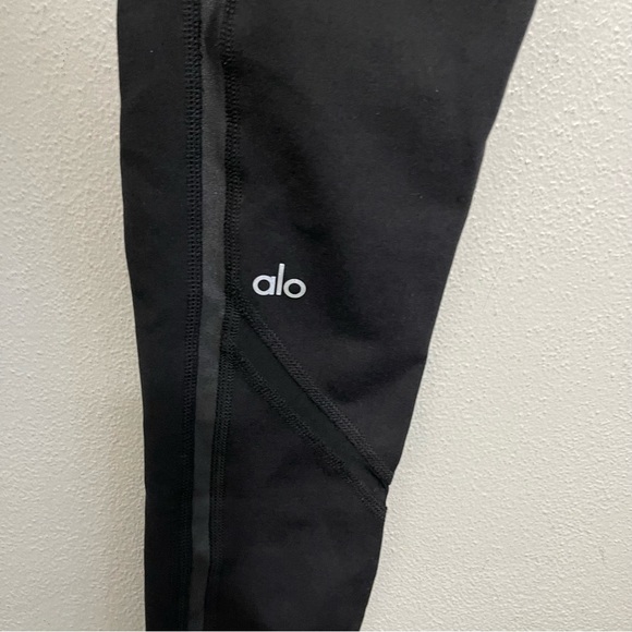 ALO Yoga High Rise Athletic Leggings Black Full Length Yoga Womens Medium - Picture 5 of 9
